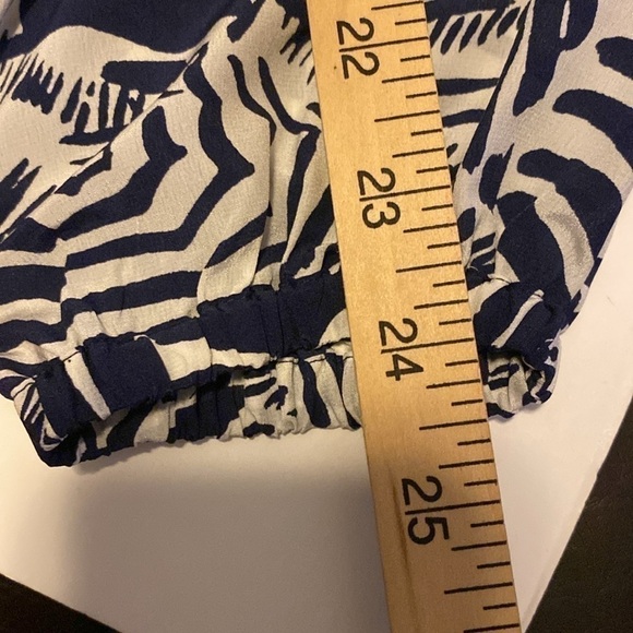 Lilly Pulitzer oh cabana boy blouse size xs - Picture 6 of 8